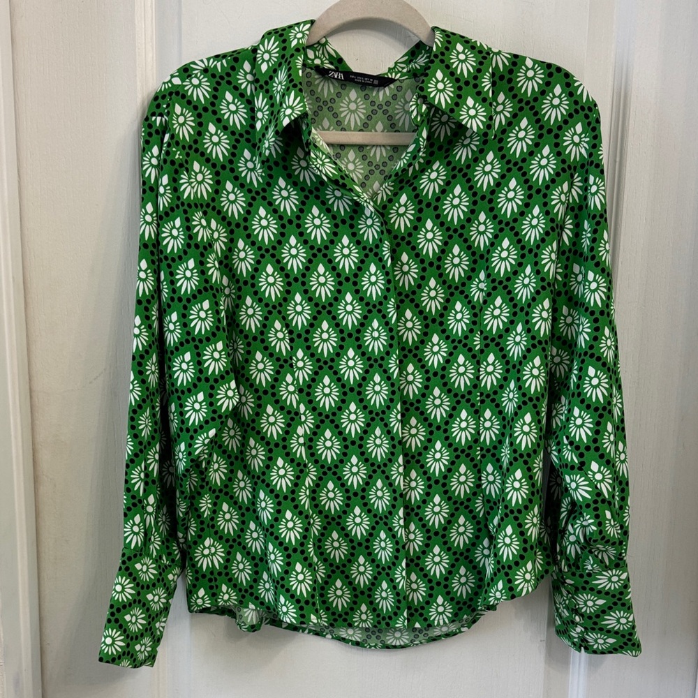 Zara Green Floral Button Down Shirt